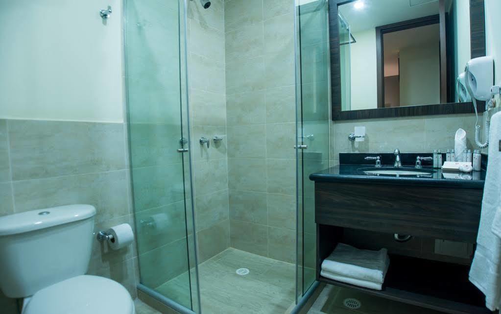 Hotel Hr Amada Cúcuta Eksteriør bilde
